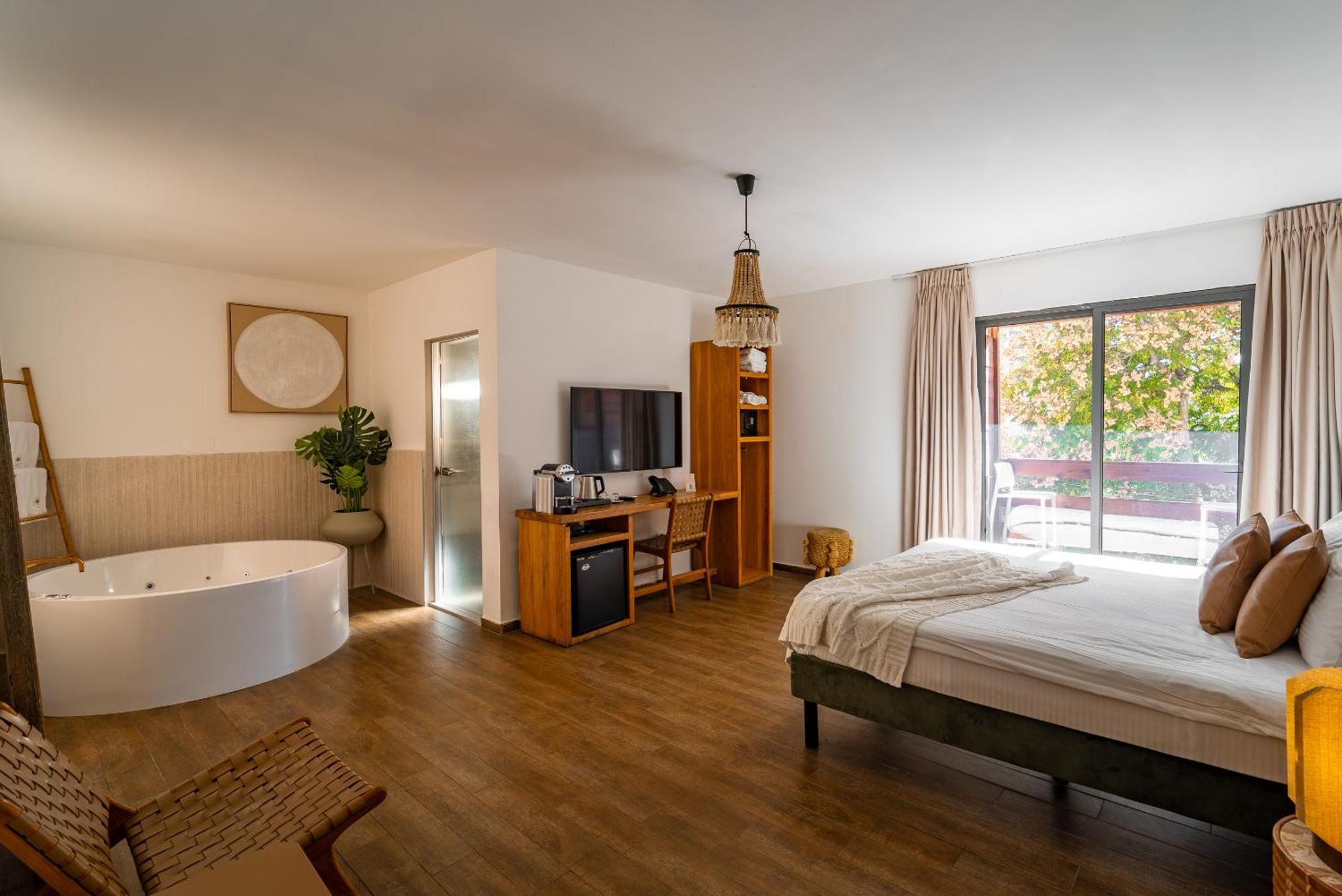 Estate Spa Boutique Hotel - Adults Only Реховот Екстер'єр фото